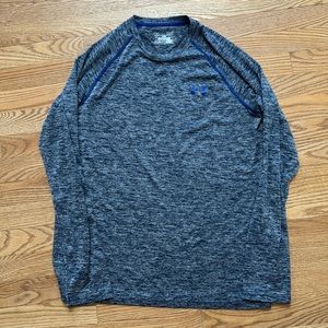 Under Armour men’s small loose fit heathered blue long sleeve shirt